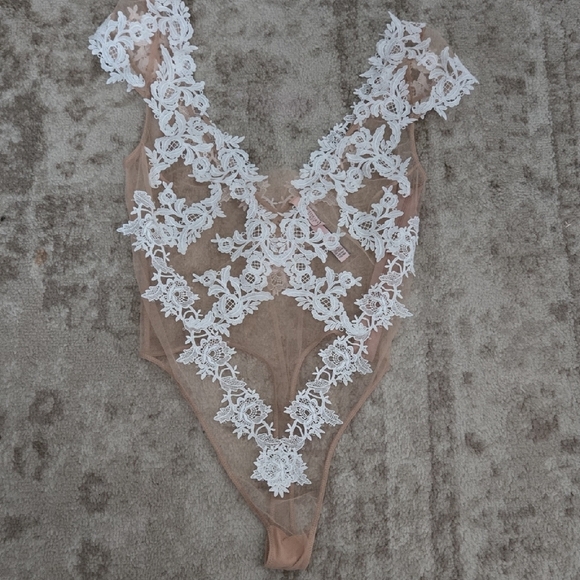 Victoria's Secret White Lace Chemise Dream Angels‎ Size Small - Picture 2 of 6